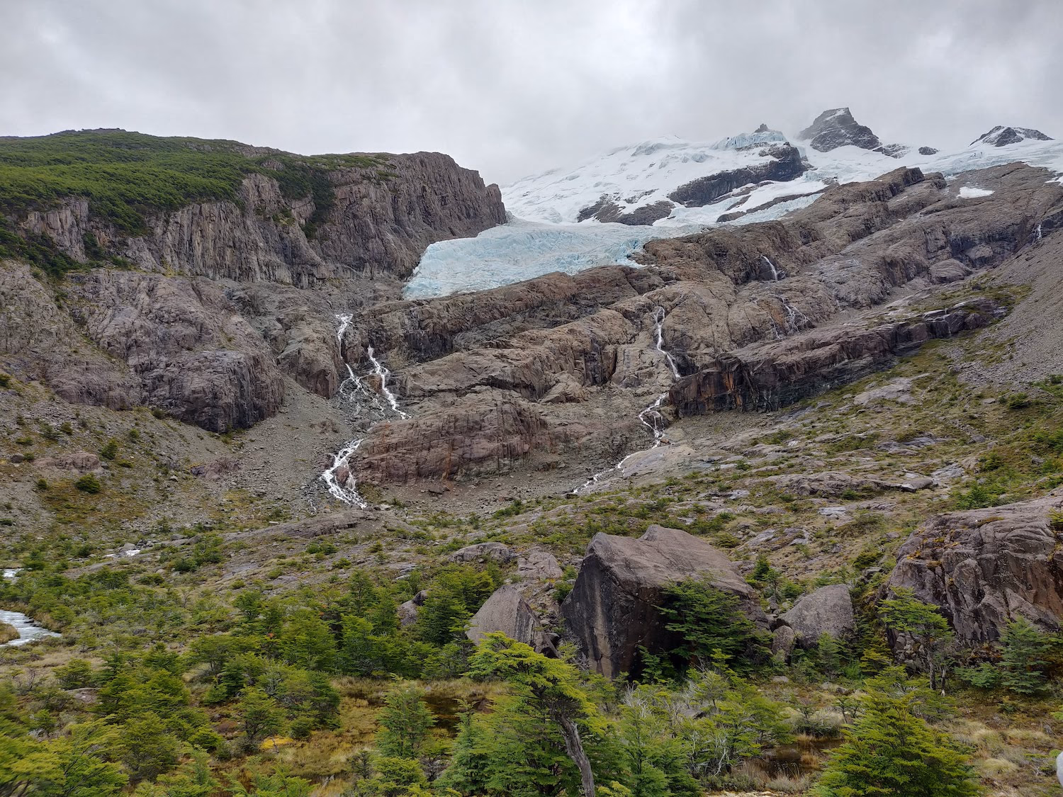 Vespignani hanging glacier