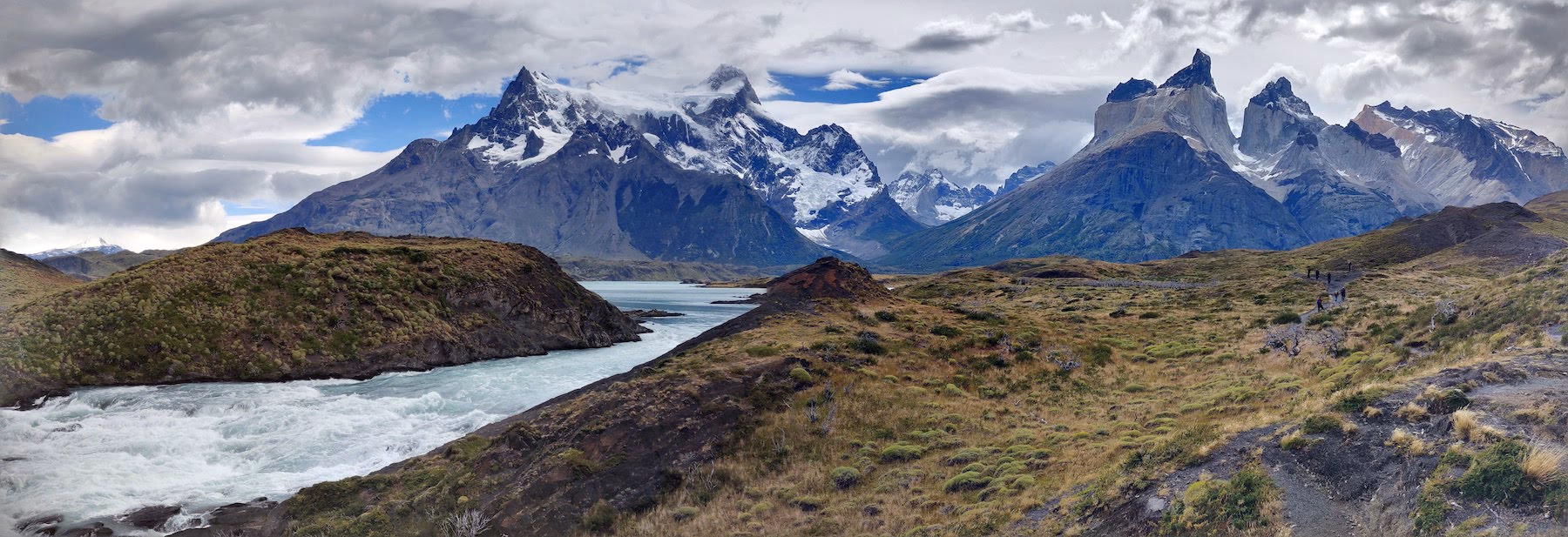 A panoramic view of Torres del Paine.